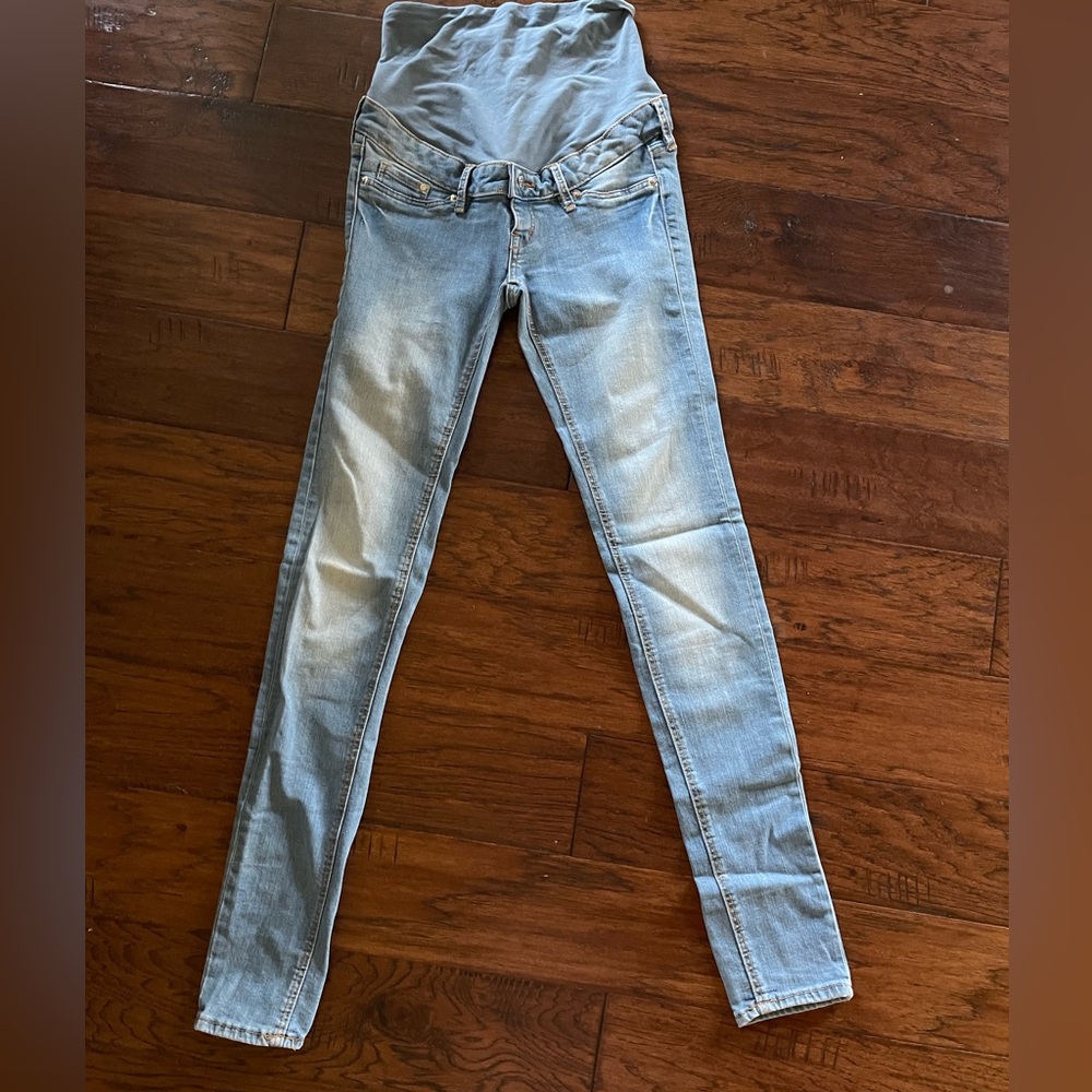 Maternity jeans size 3/4